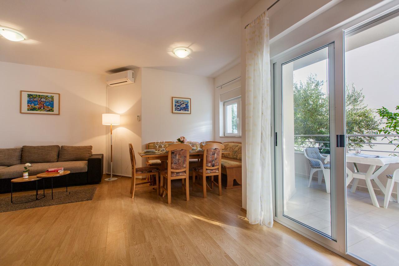Maiv Residence - Family & Designer Suites Rogoznica  Exteriör bild