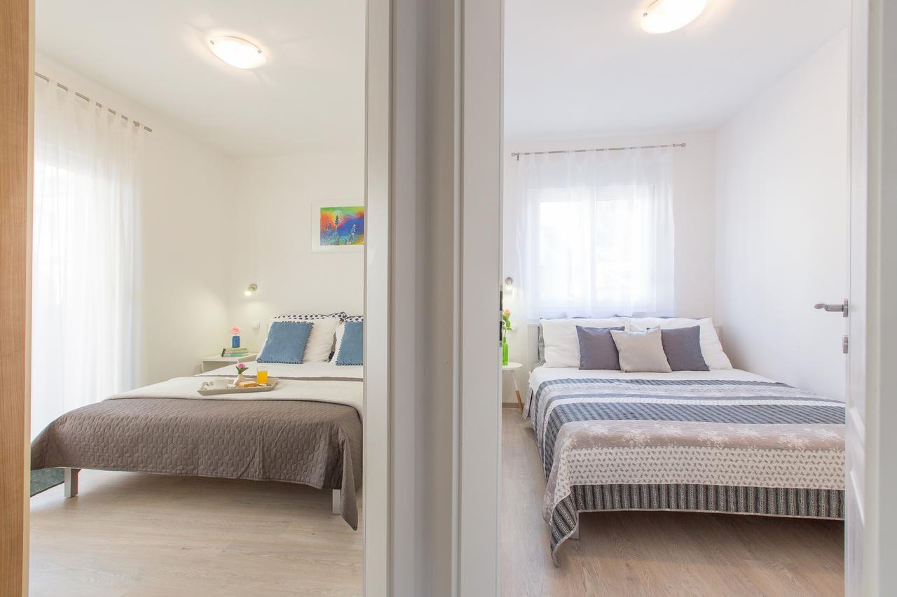 Maiv Residence - Family & Designer Suites Rogoznica  Exteriör bild